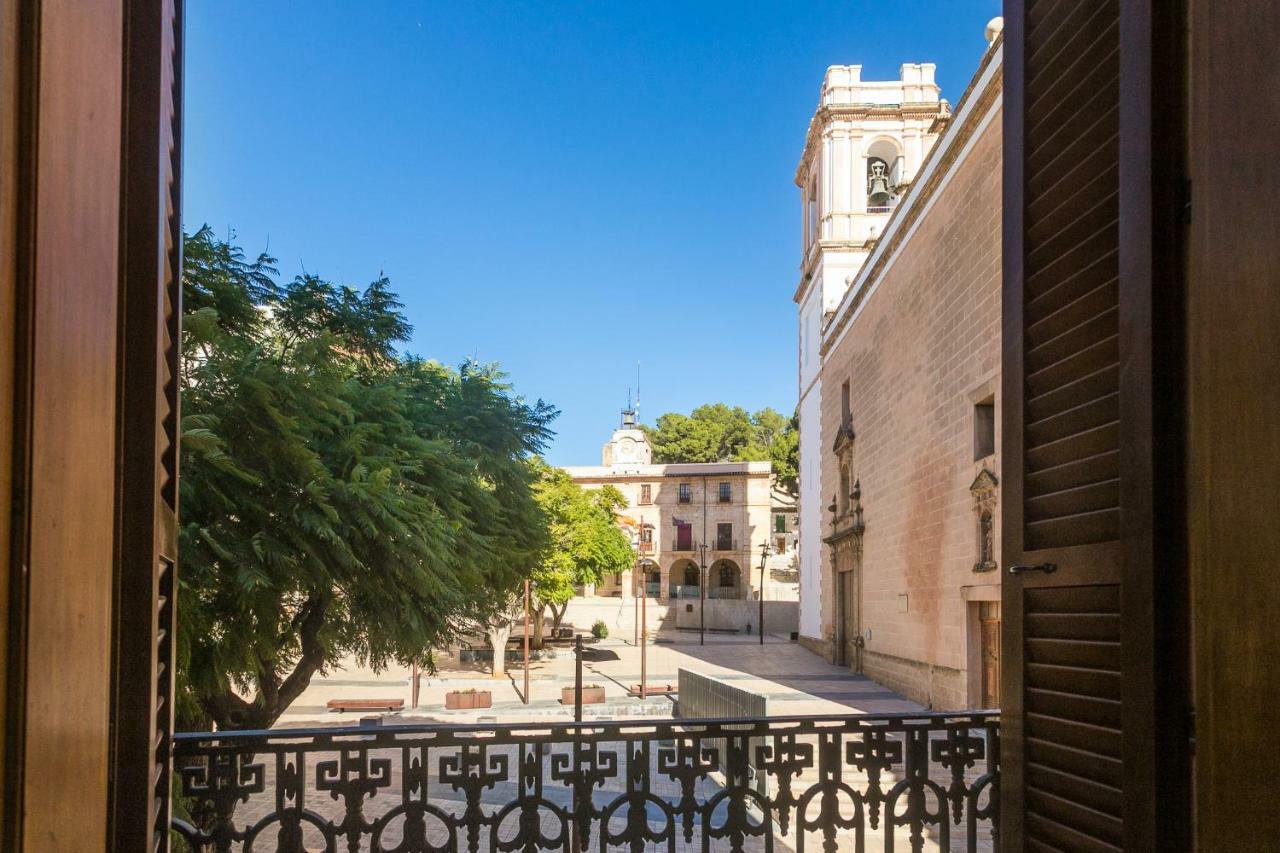 Estudios Ramon Llull Denia Ngoại thất bức ảnh