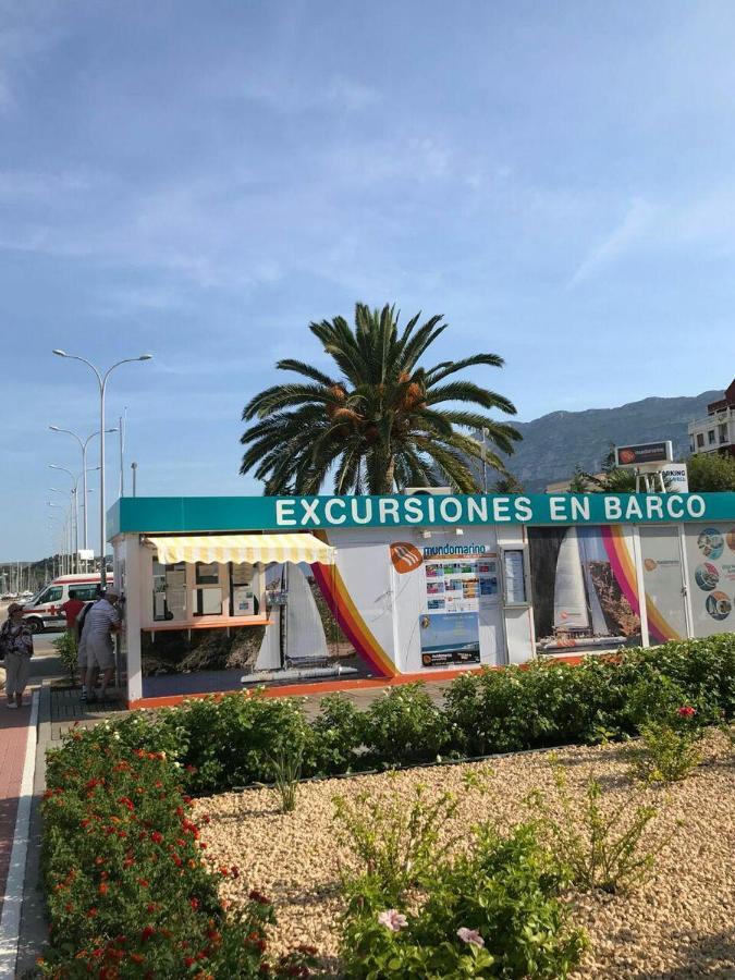 Estudios Ramon Llull Denia Ngoại thất bức ảnh